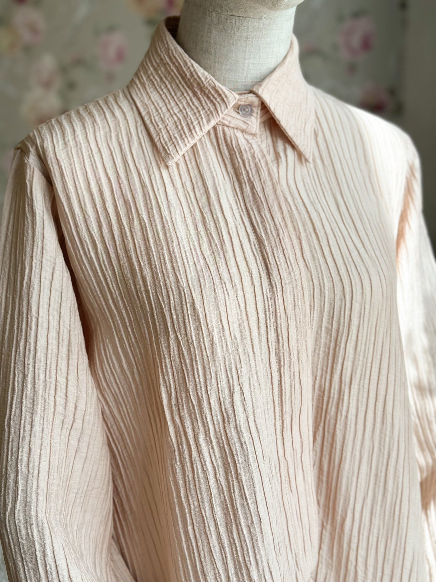 Wavy Peach Blouse